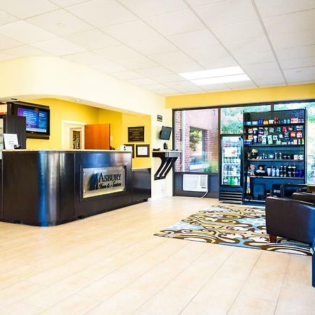 Asbury Inn & Suites Wilmore Buitenkant foto