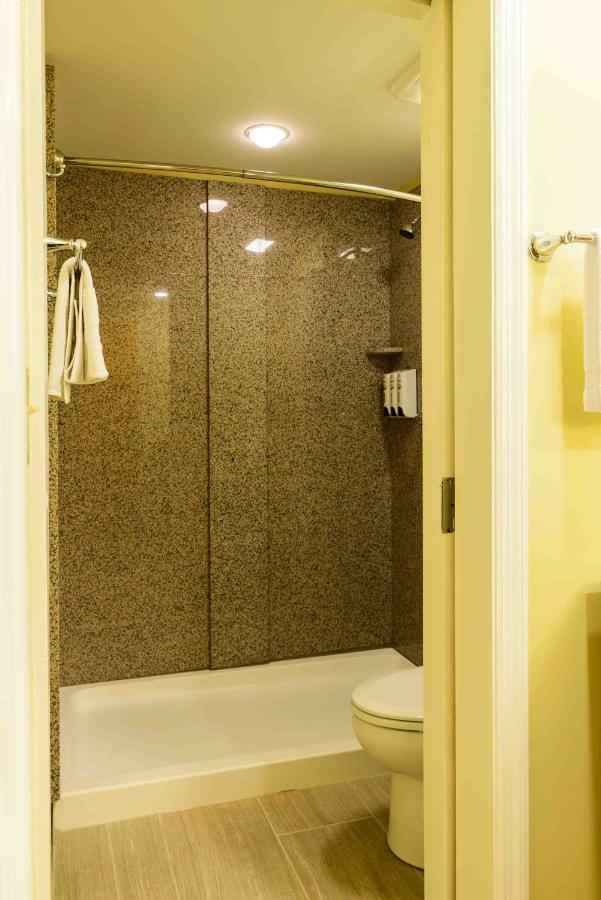 Asbury Inn & Suites Wilmore Buitenkant foto